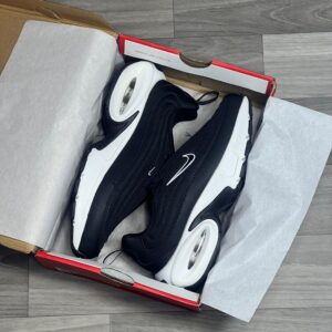 NIKE AIRMAX PORTAL BLACK/WHITE SNEAKERS