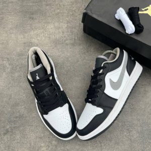 Nike Air Jordan 1 Low Shadow