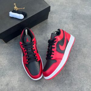 NIKE AIR JORDAN 1 LOW •REVERSE BRED•
