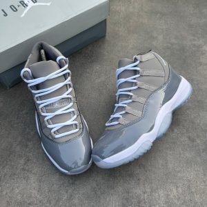 AIR JORDAN RETRO 11 XI COOL GREY