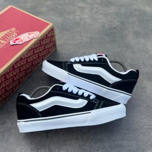 VANS KNU SKOOL “BLACK WHITE”