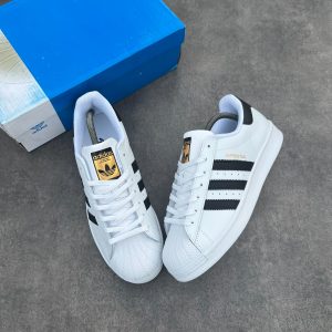 ADIDAS ORIGINALS SUPERSTAR•TRIPLE WHITE
