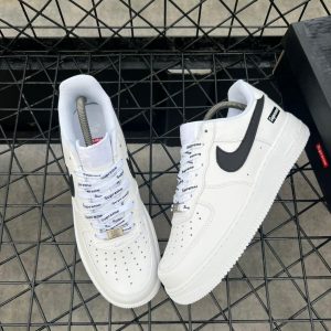 Nike Air Force 1 Low Supreme TRIPLE WHITE BLACK SWOOSH